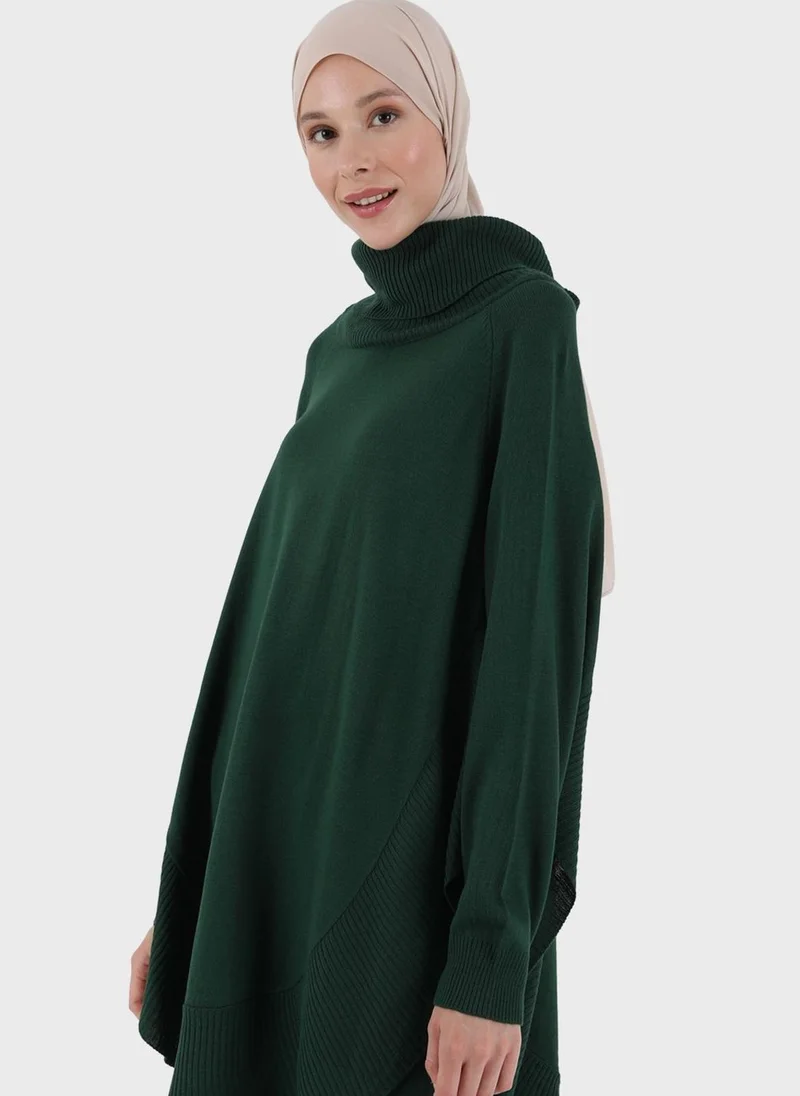 Refka by modanisa Turtle Neck Side Slit Tunic