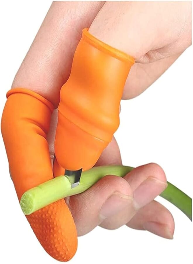AAA STORE® Thumb Knife with 4 Silicone Finger Cuffs for Kitchen Use - Fruit & Vegetable Cutter - Garlic Peeler - Finger Thumb Cutter