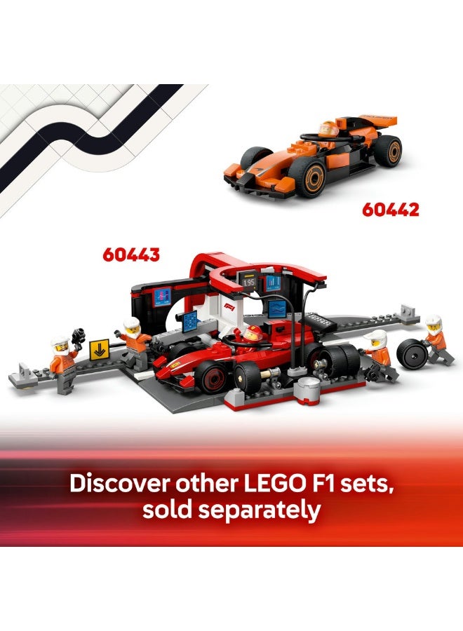 مجموعة ناقل سيارات السباق شاحنة F1®‎ مع سيارات F1®‎‏: RB20 وAMR24 من ليغو® سيتي