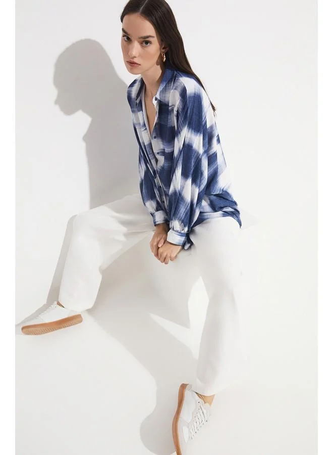 جون June Women Exclusive Boyfriend/Wide Balloon Sleeve Patterned Shirt Blue
