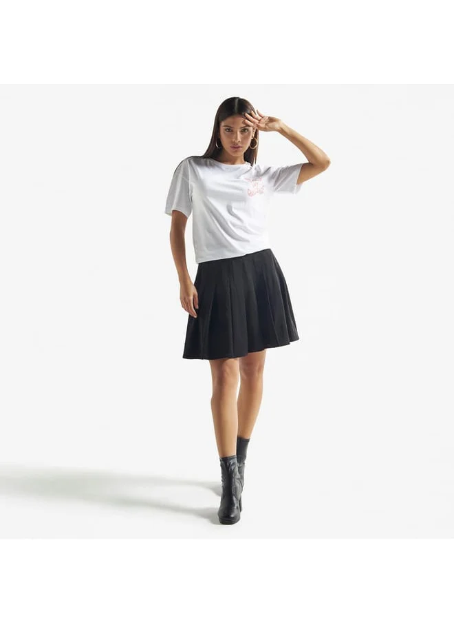 FAV Slogan Butterfly Print T-shirt with Crew Neck and Drop Shoulder Sleeves