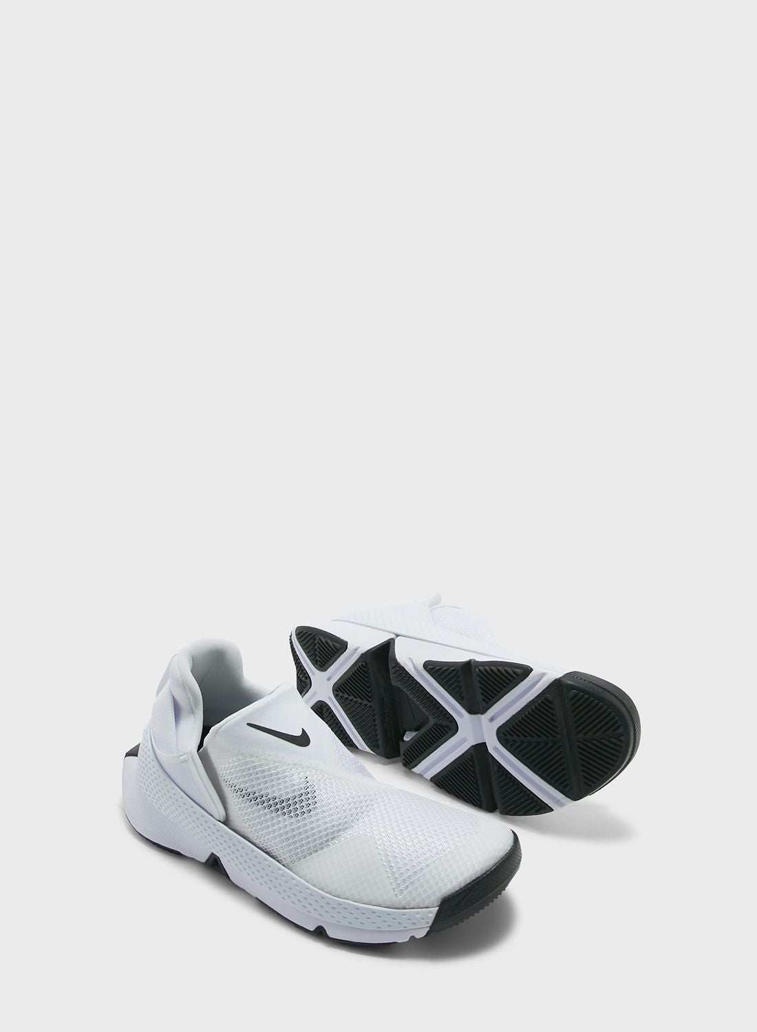 nike mens trainers no laces