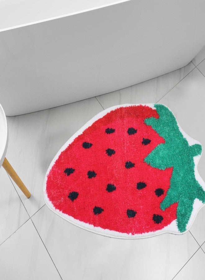 Tobeelec سجاد حمام توبيليك بنقشة الفراولة، سجاد حمام فاخر ماص للماء مانع للانزلاق باللون الأحمر، سجادة حمام على شكل فاكهة، سجاد حمام فاخر قابل للغسل - Image 4
