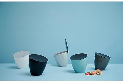 Mepal Calypso Food Waste & Scrap Bin | Compact 74oz/2200ml Container with Removable Lid | Perfect for Meal Prep | Dishwasher Safe | Nordic White | BPA Free | Made in Holland - Image 4