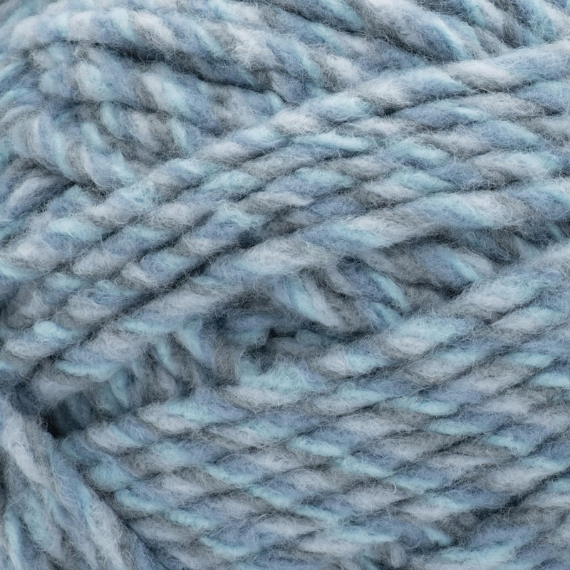 Bernat Forever Fleece Yarn 99oz280g Polyester Blue Waves
