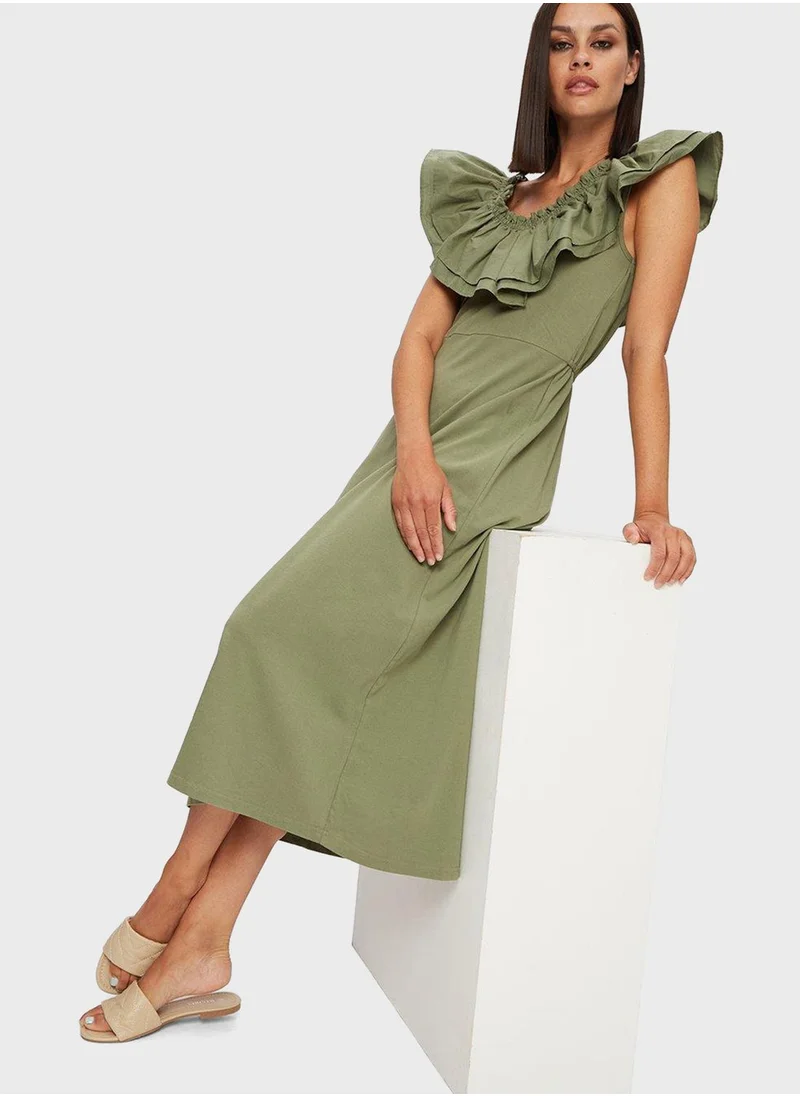 DOROTHY PERKINS Ruffle Detail Knitted Dress