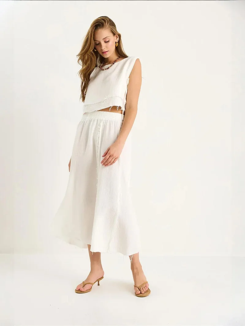 Bianco Lucci LUCCI Textured Blouse & Skirt Muslin Fabric Two-Piece Set