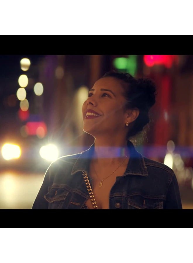 SIRUI 75mm Anamorphic Lens F1.8 1.33X APS-C (E Mount) - Image 3