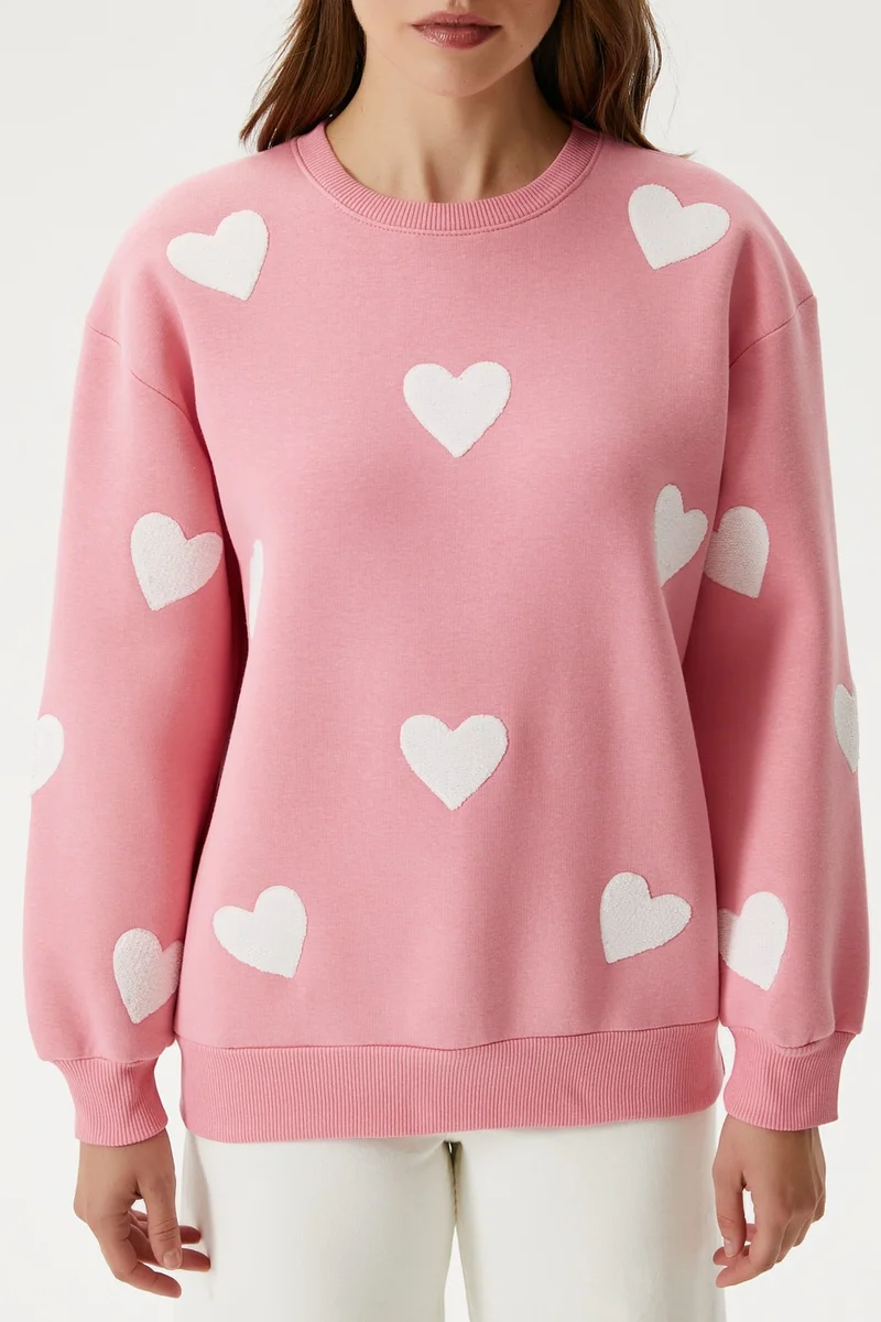 ريتنيس Women's Love Heart Embroidered Pink Sweatshirt
