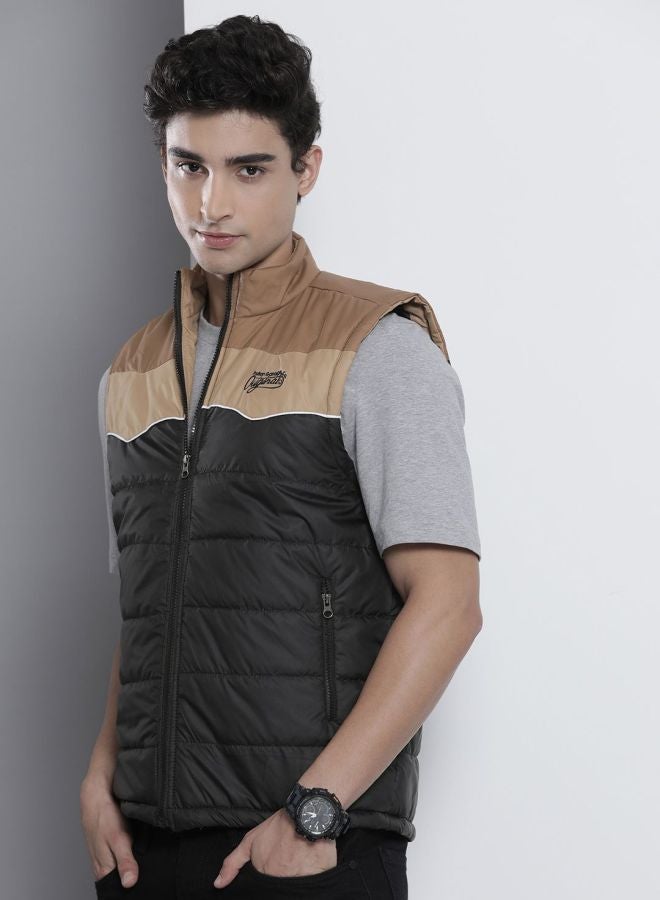 The Indian Garage Co Men Slim Fit Colour Blocked High Neck Sleeveless Jacket - Image 3