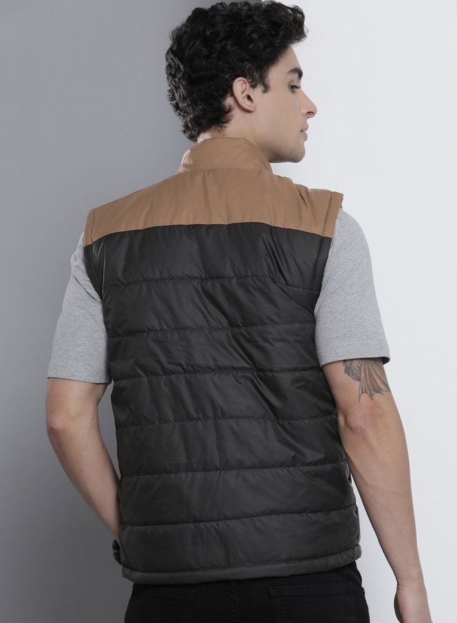 The Indian Garage Co Men Slim Fit Colour Blocked High Neck Sleeveless Jacket - Image 2