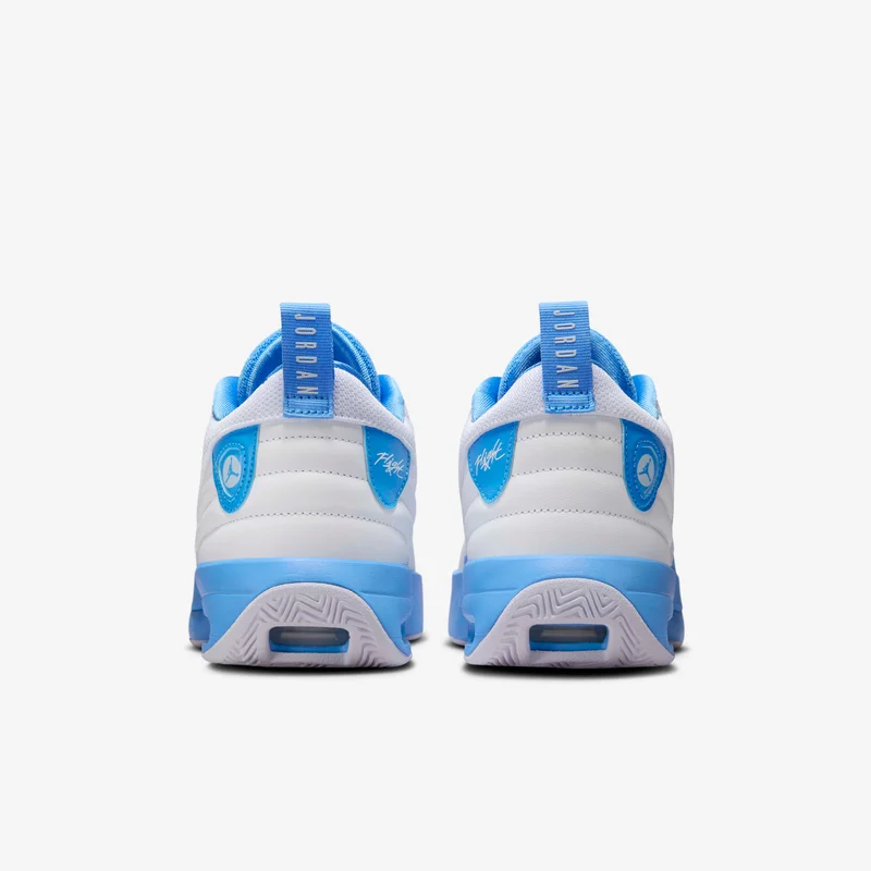 Jordan Women's Max Aura 6 Shoes