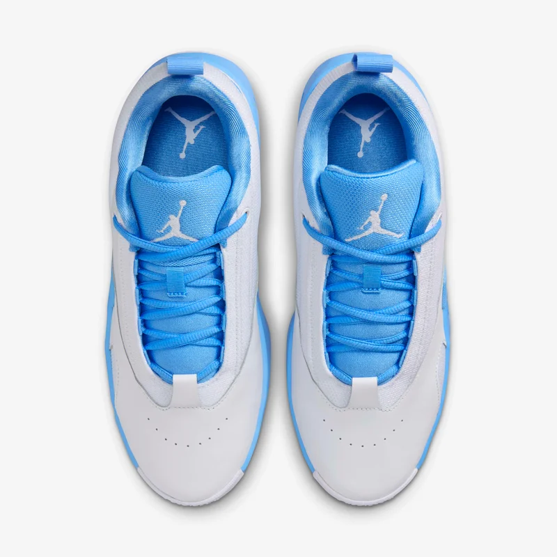 Jordan Women's Max Aura 6 Shoes