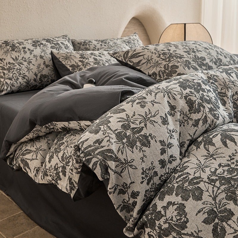 100% Cotton Three-Layer Yarn-Dyed Bedding Set - Luxurious Retro Style