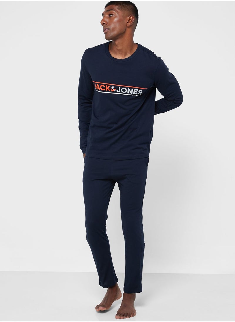 JACK & JONES - Logo T-Shirt & Sweatpants Set - Image 1