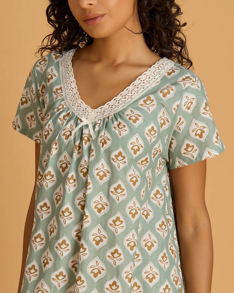 Redtag Women Green Printed Long Nightgown