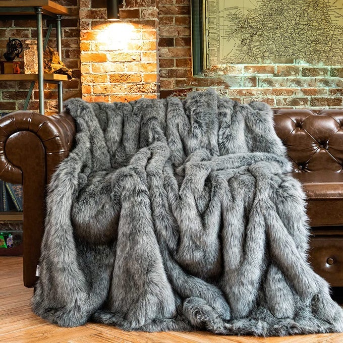 FAUX FUR THROW BLANKET LARGE GREY 150X200CM LUXURY FUZZY WARM COZY FLUFFY FUR BLANKET FOR BED SOFA COUCH HOME DECOR