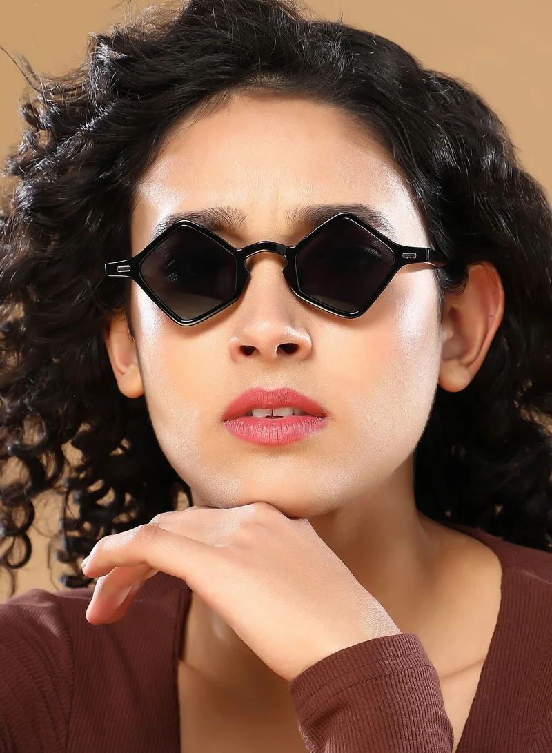 صوص هاوت نظارة شمسية بتصميم الألماس كامل الحواف مع حماية من الأشعة الشمسية للنساء