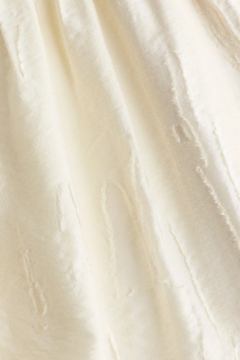 H&M Frayed paper bag shorts