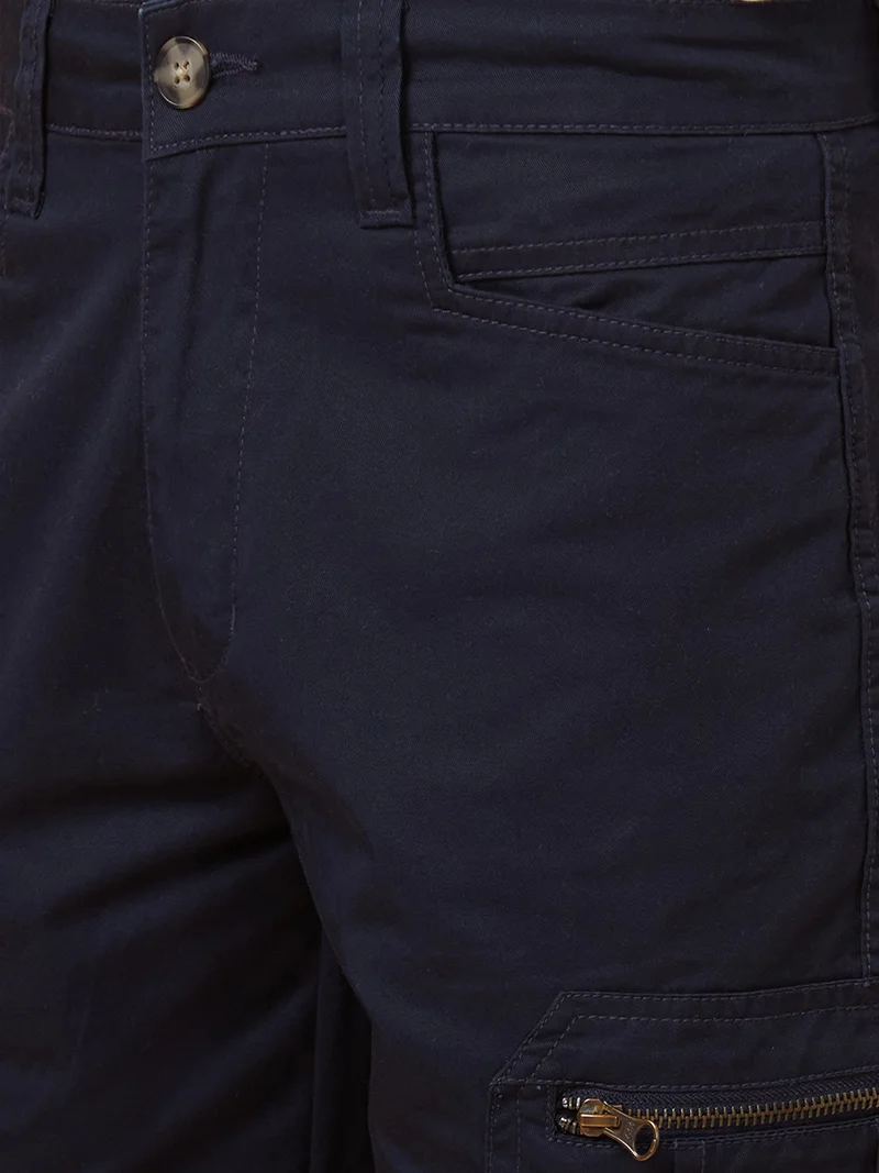 جلو باص شورت كارغو رجالي كحلي سادة بقصة عادية