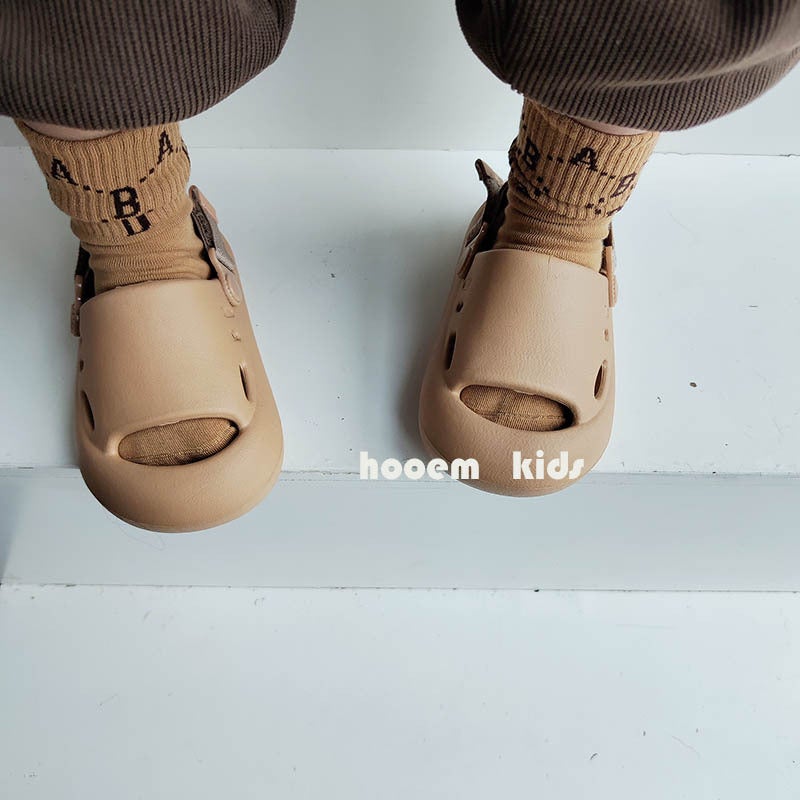 Children'S Sandals Men And Women'S Children Wading Baotou Waterproof Hole Beach Shoes Sports Outdoor Slippers - Image 3