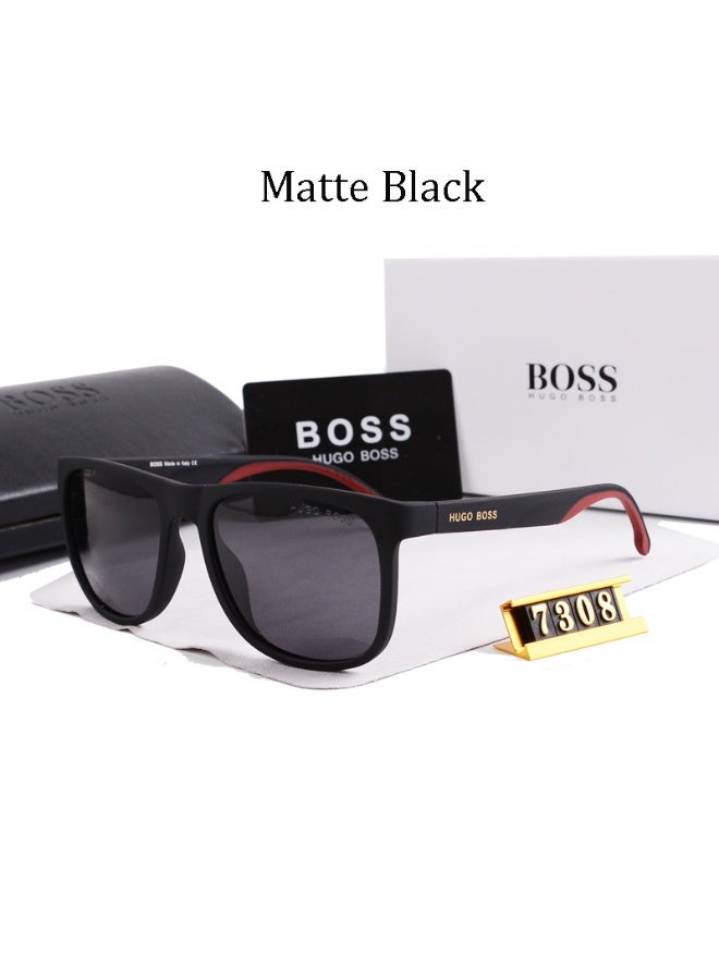 BOSS نظارات شمسية مات سوداء من هوجو بوس مع علامة تجارية وإكسسوارات