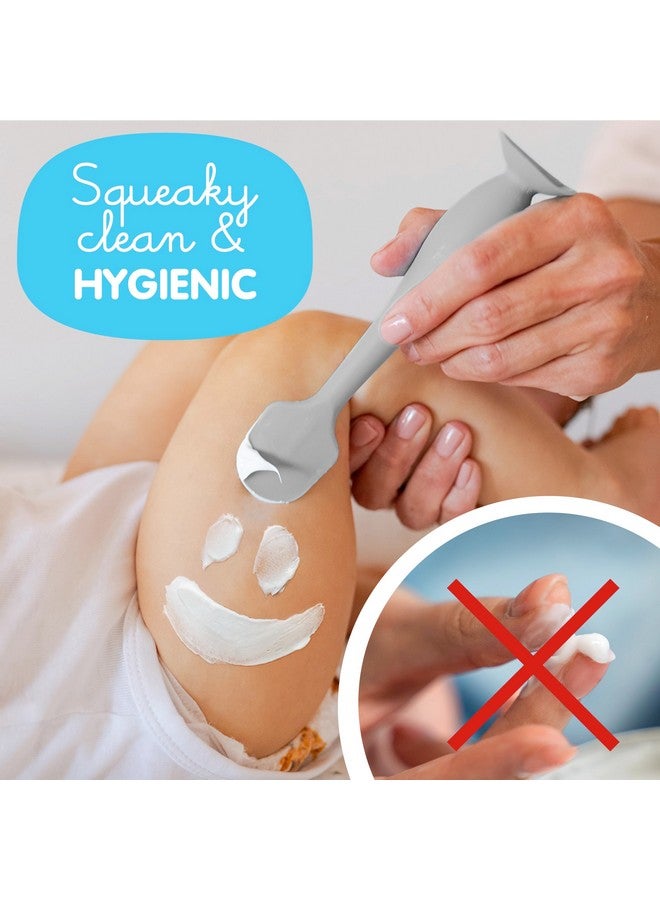 بيبي بام برَش فرشاة تنظيف أرداف بومكو بيبي + ملعقة صغيرة لكريم حفاضات الأطفال مع حقيبة - ملعقة حفاضات سيليكون خالية من مادة BPA مع كوب شفط، سهلة التنظيف، أداة وضع معجون الأرداف من ابتكار الأم (رمادي وأزرق) - Image 1