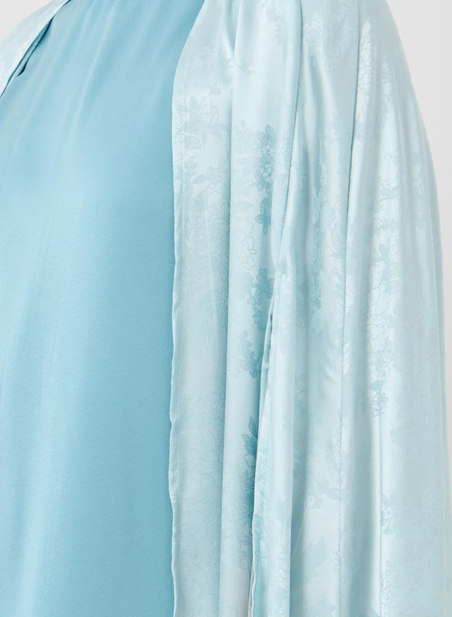 Styli Styli Stand Collar Satin Inner Dress with Jacquard Cape Abaya Set  - Image 5