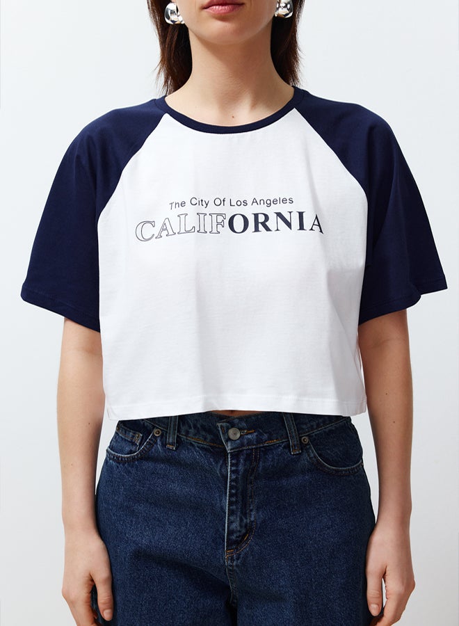 trendyol White 100% Cotton Color Block Slogan Printed Relaxed Crop Knitted T-Shirt - Image 4