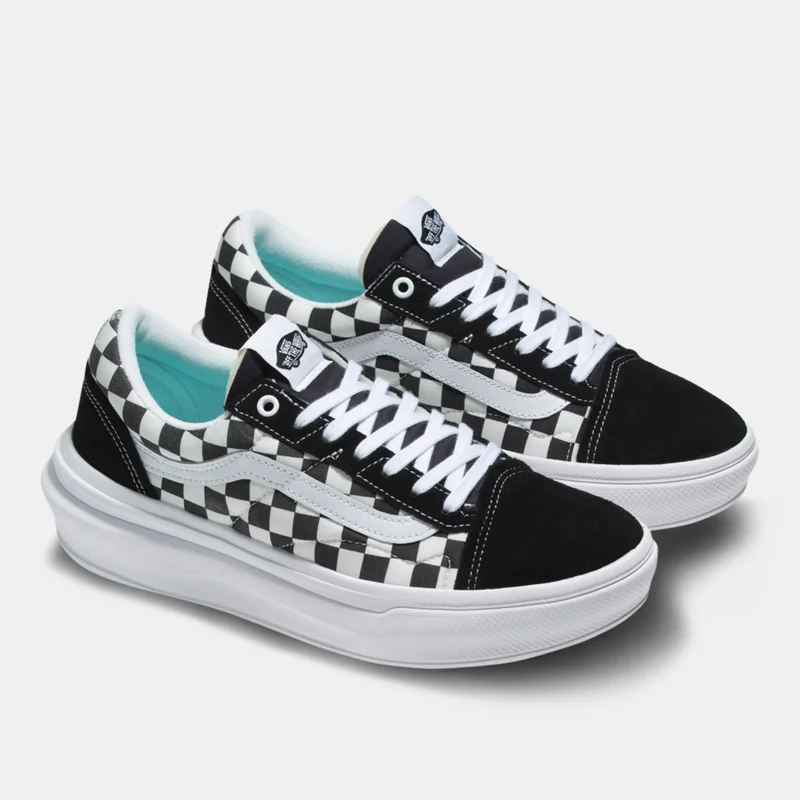 VANS Women's Old Skool Overt ComfyCush Shoes