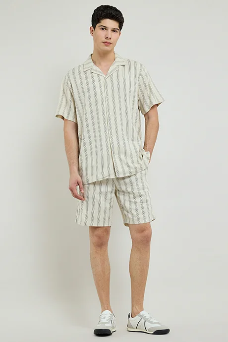 أر أند بي Striped Shorts with Drawstring Waist