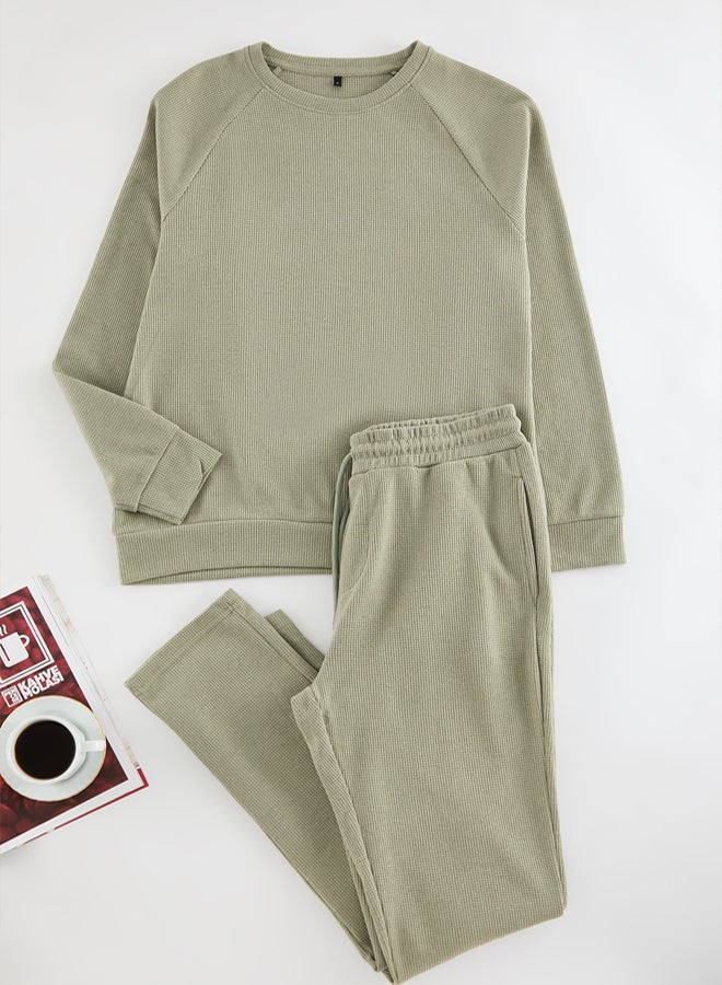 trendyol Light Khaki Men's Waffle Raglan Sleeve Regular Fit Knitted Men's Pajama Set - Image 2