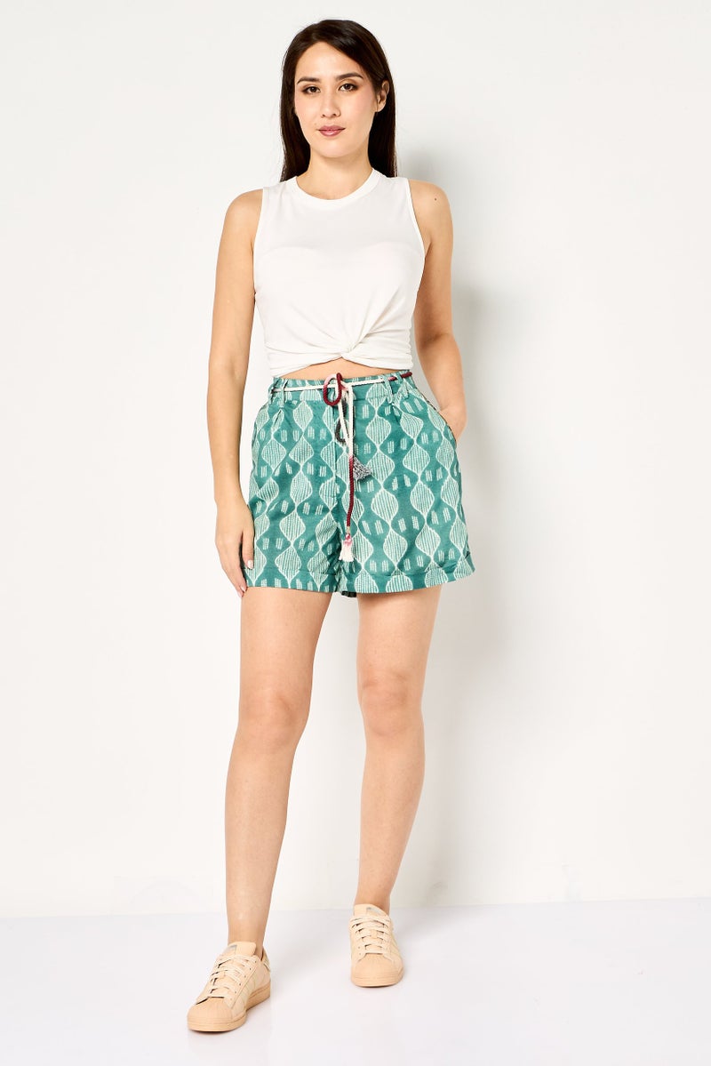 promod Women Allover Print Belted Basic Shorts, Multicolor - Image 2