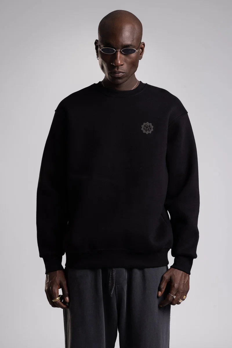 كاتش سويت شيرت منقوش بتصميم بسيط