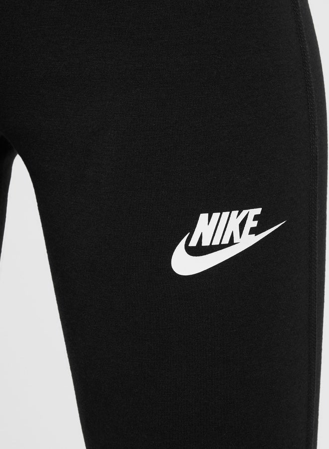 Nike Girls’ Nike Sportswear Classic High-Rise Flare Tight – Lightweight - Image 4