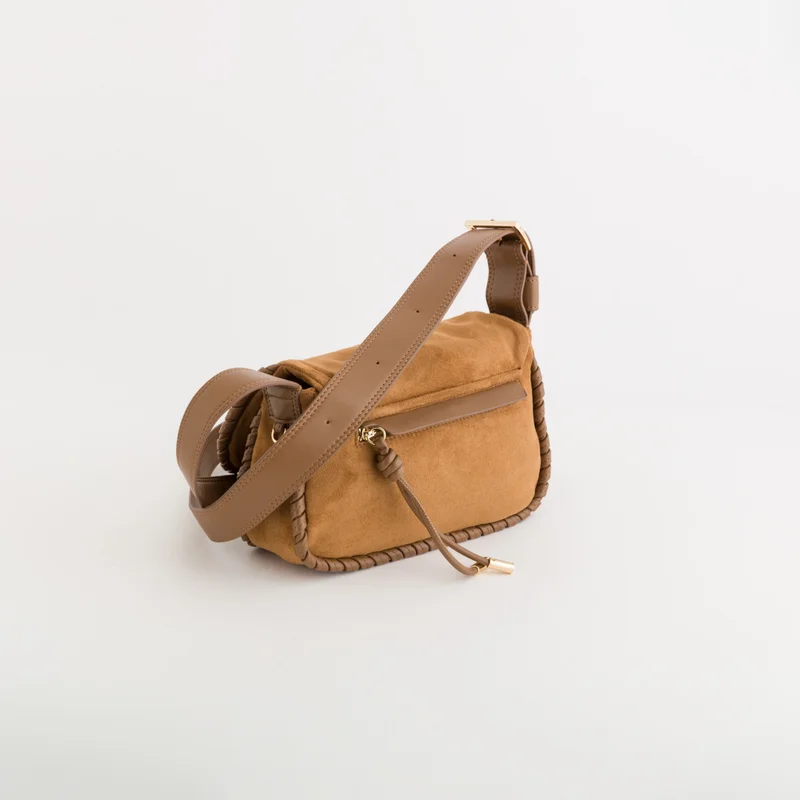 CARPISA Women's Cross-Body Bag Mandorlo Camel