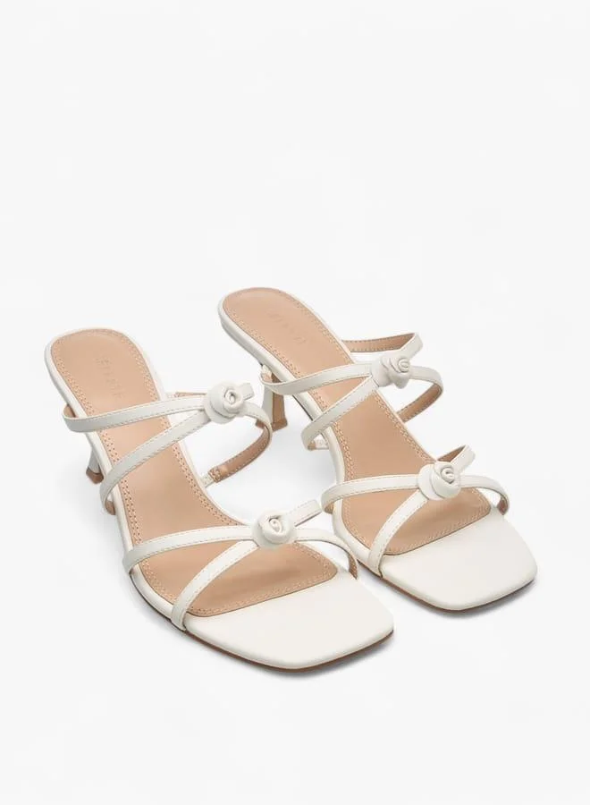 سيليست صنادل نسائية سهلة الارتداء بكعب هريرة مزينة