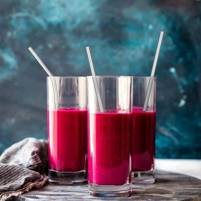 4 Stainless Steel Straws - with Cleaning Brush - for Cocktails, Drinks, Juices - Reusable - Silver - Image 4