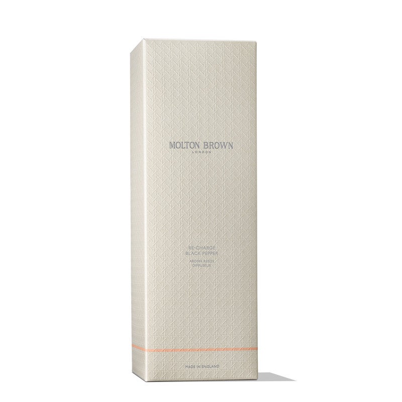 MOLTON BROWN Re-Charge Black Pepper Aroma Reeds 150ml - Image 3