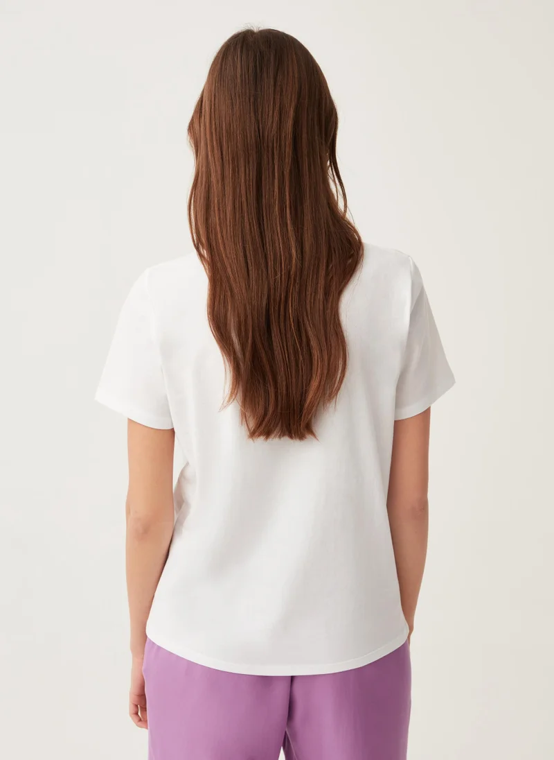 او في اس Cotton T-shirt with flower print