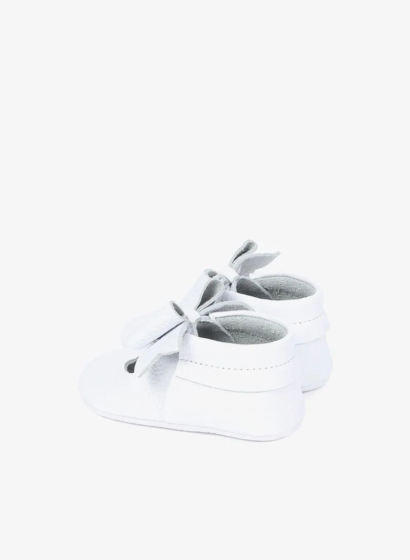 Yoyo Junior White Baby Leather Moccassins