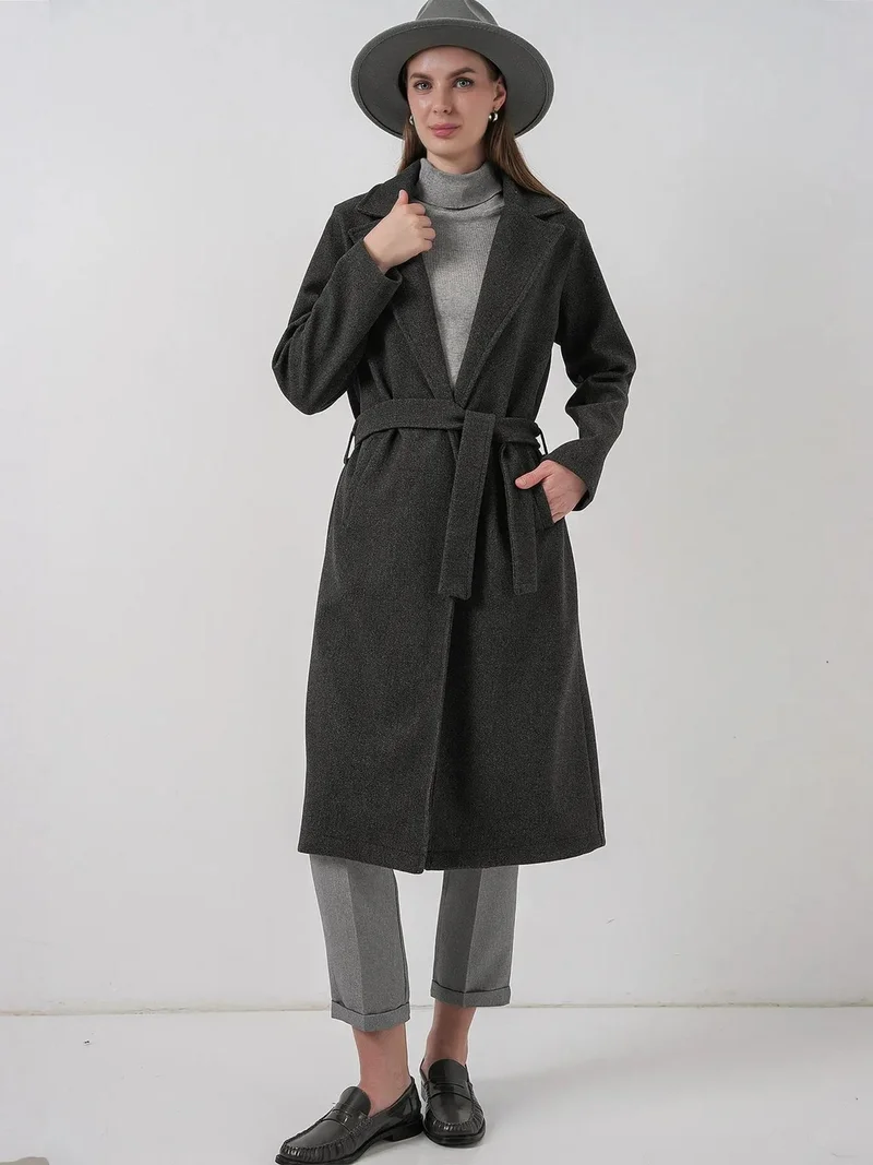 بيغ دارت معطف بنمط ربطة مزدوج الصدر بنقوش