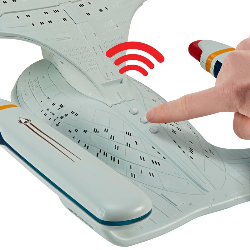 PlayMates ST Next Generation Enterprise D Ship - Image 3