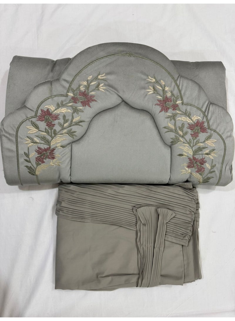 Royal embroidered prayer rug, padded foam with cool, comfortable cover - Image 1