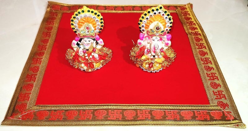 BERRYCRAVE RED Fine Velvet Cloth 2 Pooja Chowki Asan for God Idols Puja Aasan for Ladoo Gopal Ganesha GaneshJI Idols ZARI Border One Each 10 X 10 Inch and 12 X 12 Inch - Image 5