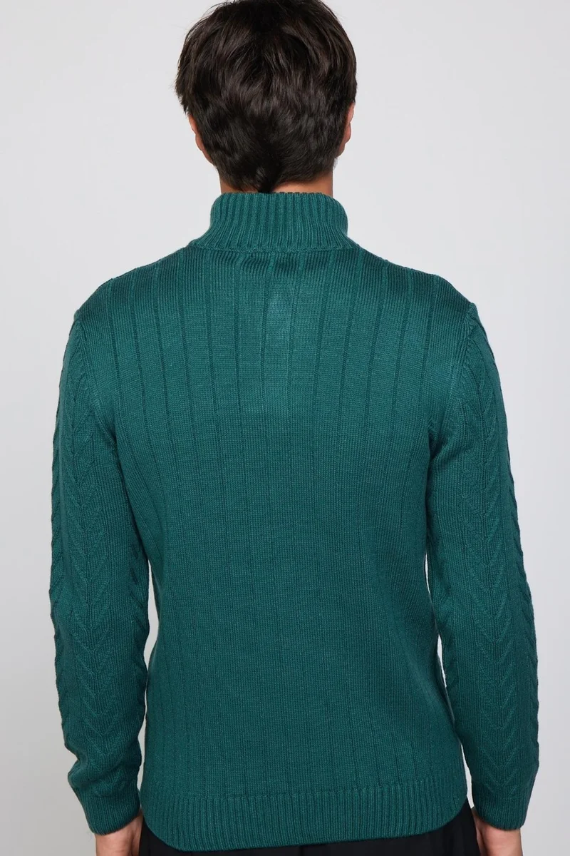 Tudors Men's Slim Fit Slim Cut Soft Textured Patterned Stand Collar Buttoned Knitwear Green Sweater