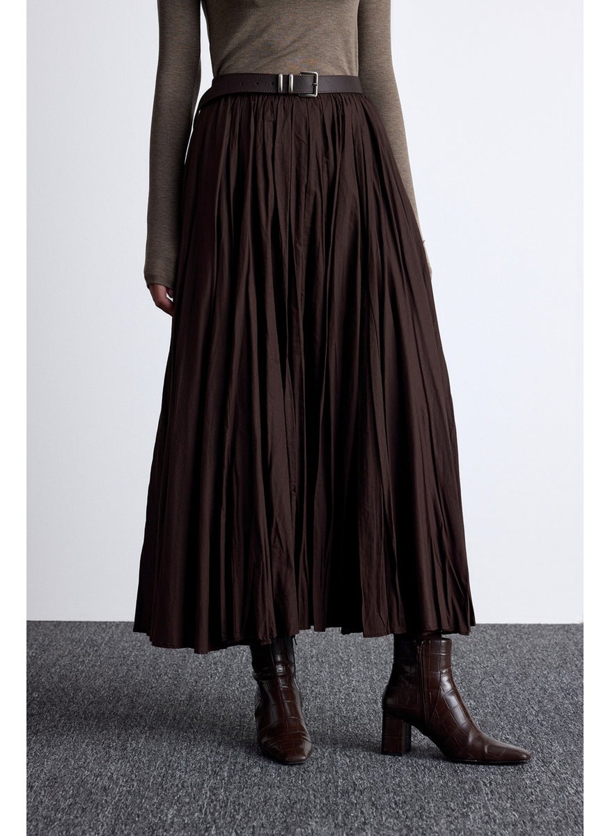 Manuka Pleated Maxi Skirt Bitter Brown  - Image 2