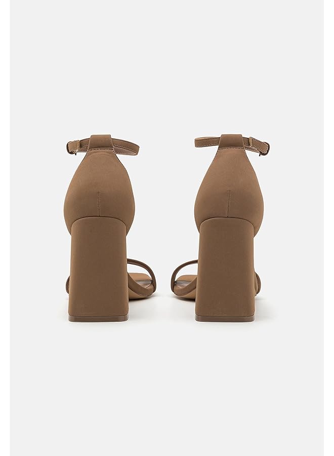 كول ات سبرنج 16539844 صندل لوسيتا بكعب للنساء بني فاتح مقاس واحد - Image 3