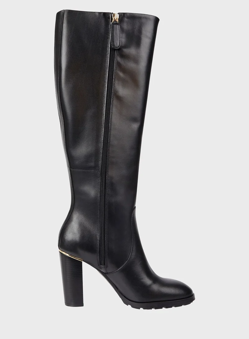 TOMMY HILFIGER Feminine Hardware Knee Boots