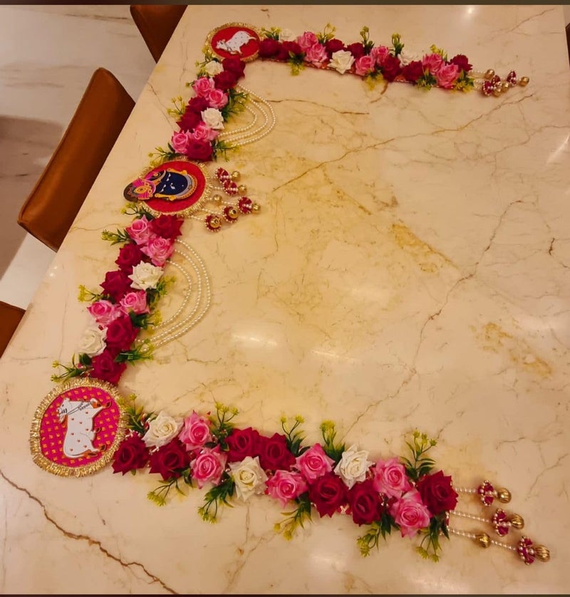 Sellplus Artifical Flower Leaf Beads India Door Hanging Decorative Toran Bandhanwar for Home Decoration for Main Door Wedding Parties